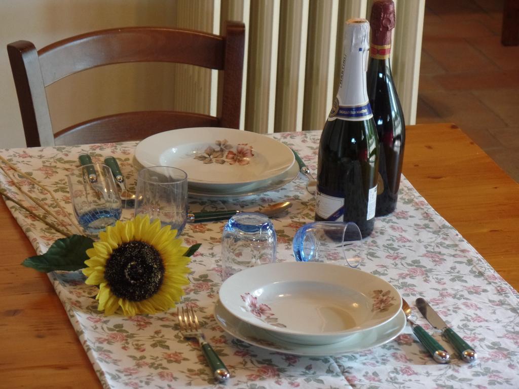 Il Fienile Holiday Home Le Fornacette Extérieur photo